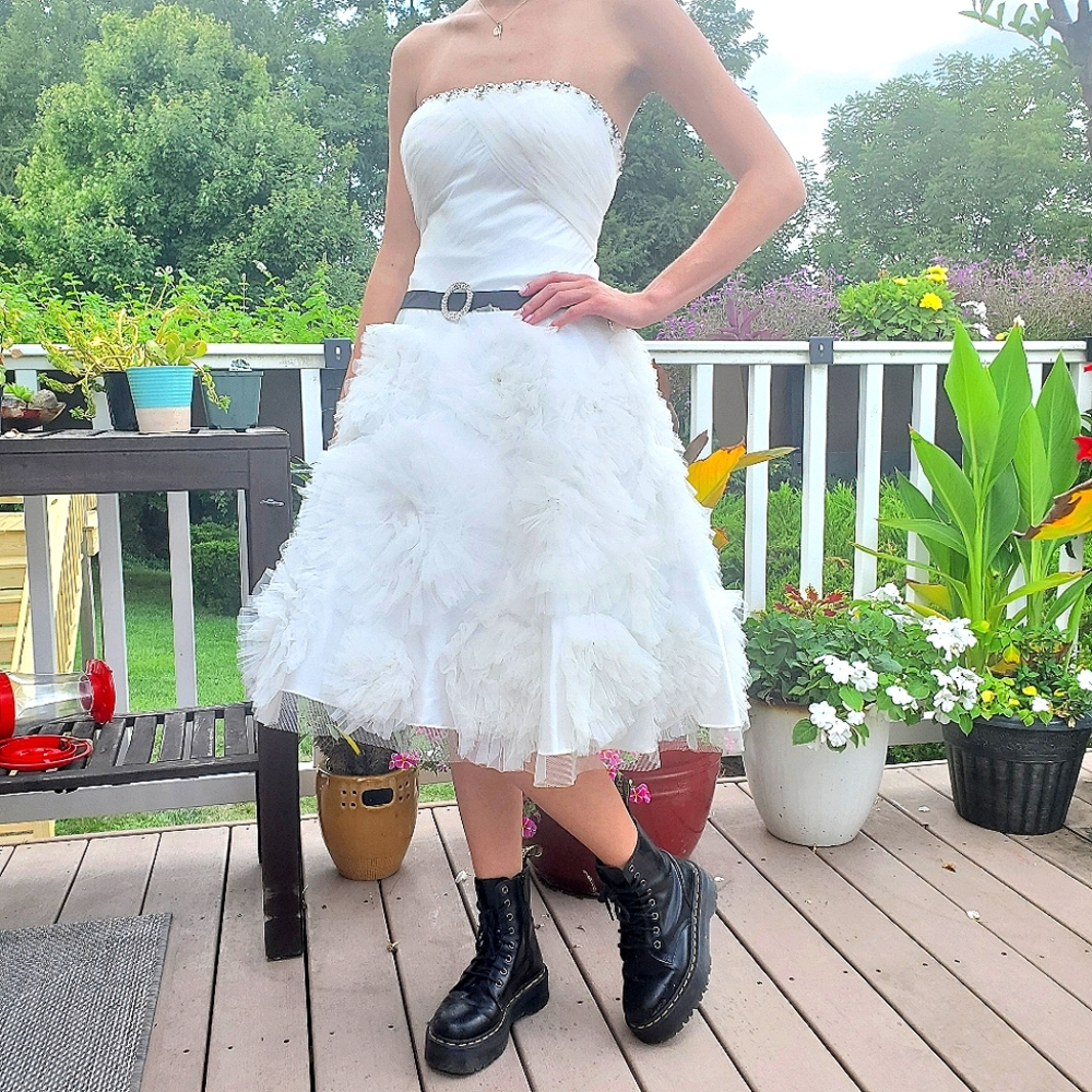 SATIN ROUGE, Beautiful Retro Knee length Wedding, Prom, Party Dress